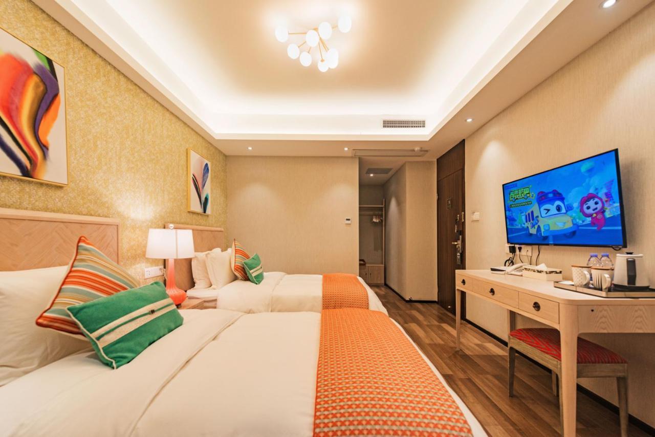 Li River Resort Villa Hotel Гуйлинь Экстерьер фото