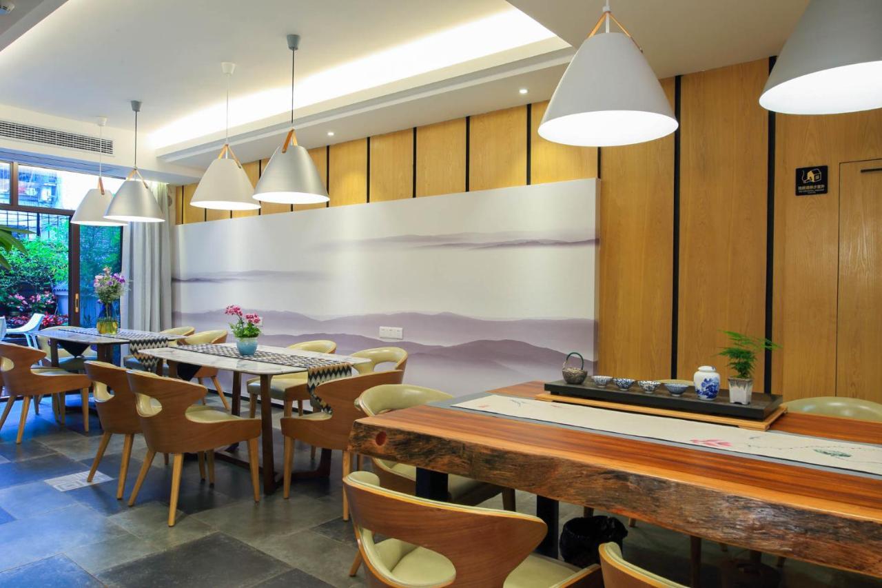 Li River Resort Villa Hotel Гуйлинь Экстерьер фото