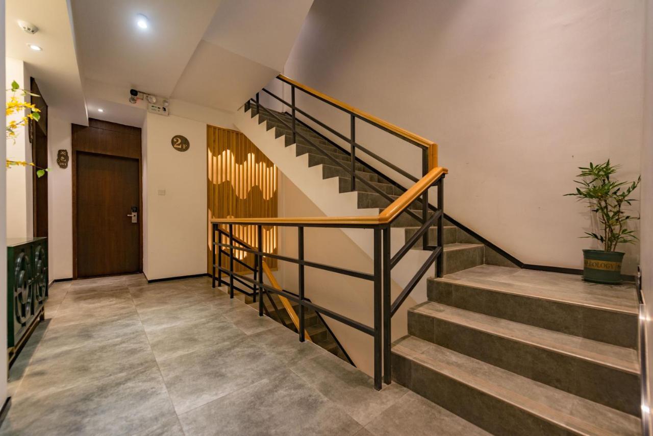 Li River Resort Villa Hotel Гуйлинь Экстерьер фото