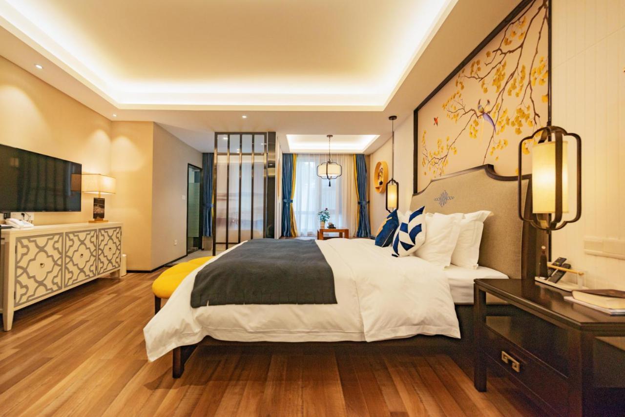 Li River Resort Villa Hotel Гуйлинь Экстерьер фото
