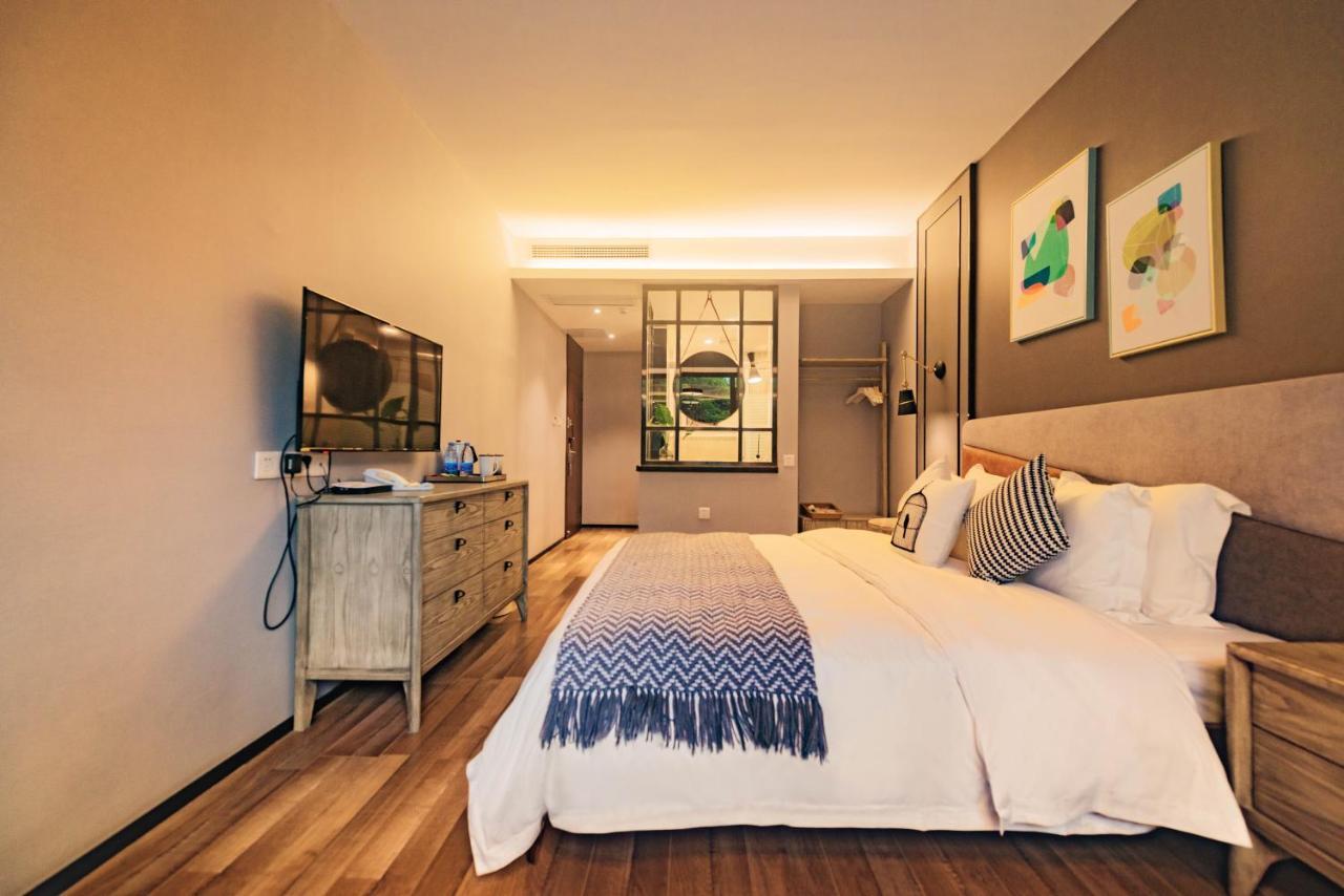 Li River Resort Villa Hotel Гуйлинь Экстерьер фото